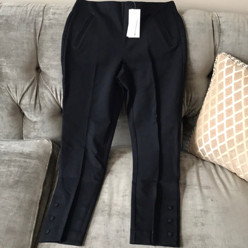 Chico’s So Slimming Juliet Slim Leg pants NWT